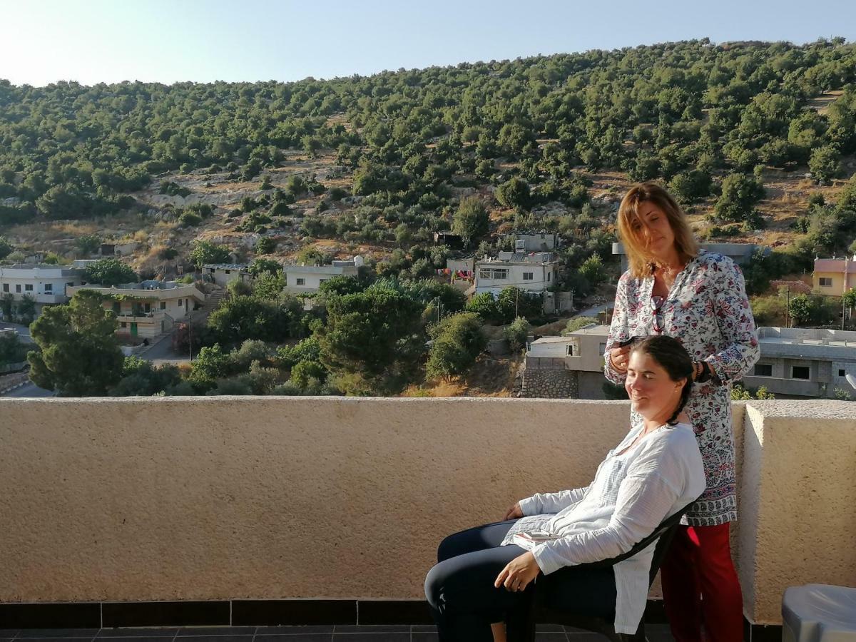 Mhna Guest House Ajloun Exterior photo